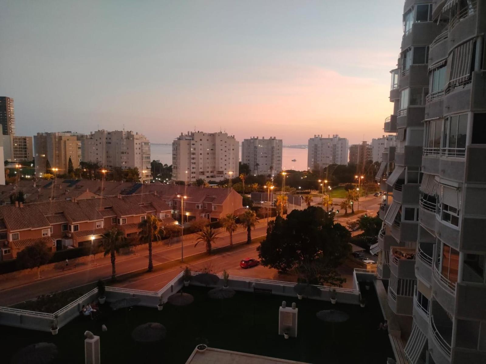 Encantador Con Vista Al Mar * Alicante